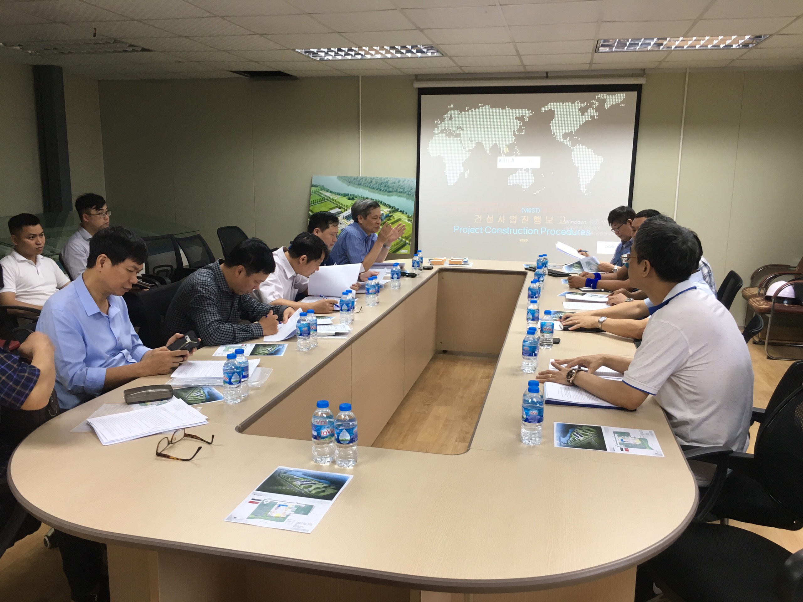 Vice Minister of Science and Technology Ministry inspect VKIST's contruction site