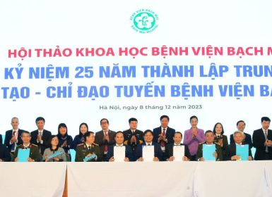 Lễ kí kết Biên bản ghi nhớ hợp tác chiến lược giữa Viện VKIST và Bệnh viện Bạch Mai