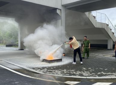 VKIST tập huấn nghiệp vụ phòng cháy, chữa cháy và cứu nạn cứu hộ năm 2023