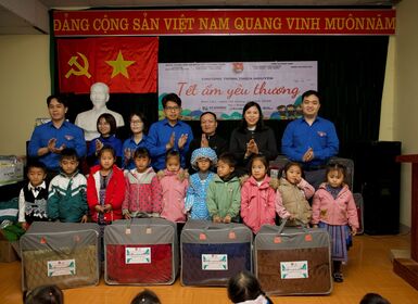 Đoàn Thanh niên Bộ Khoa học và Công nghệ tổ chức chương trình “Tết Ấm Yêu Thương” tại xã Bản Lầu, tỉnh Lào Cai