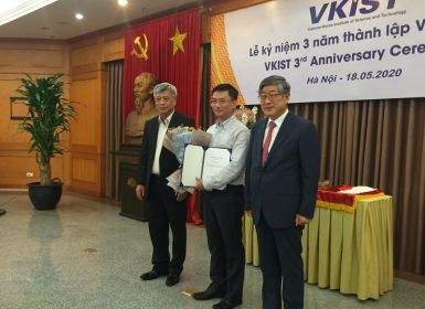 Lễ kỷ niệm 03 năm thành lập Viện Khoa học và Công nghệ Việt Nam - Hàn Quốc