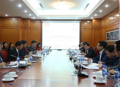 Nghiên cứu thí điểm chung để kết hợp với chương trình đào tạo cho các cán bộ nghiên cứu của VKIST