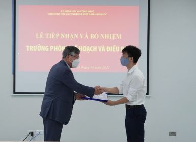 Lễ tiếp nhận và bổ nhiệm Trưởng phòng Kế hoạch và Điều phối  Viện Khoa học và Công nghê Việt Nam