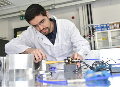 Các tổ chức nghiên cứu Trung và Đông Âu nỗ lực thu hút nhân tài nước ngoài