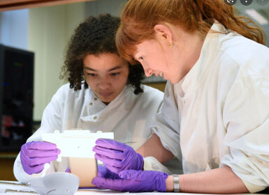 Chảy máu chất xám do Brexit khiến khoa học Anh gặp rủi ro