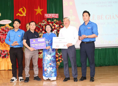 Bộ KH&CN trao tặng hệ thống cung cấp nước sinh hoạt và nước uống cho Trung tâm nuôi dạy trẻ khuyết tật Võ Hồng Sơn