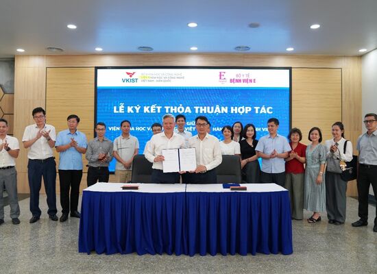Lễ ký kết Thỏa thuận hợp tác giữa Viện VKIST và Bệnh viện E