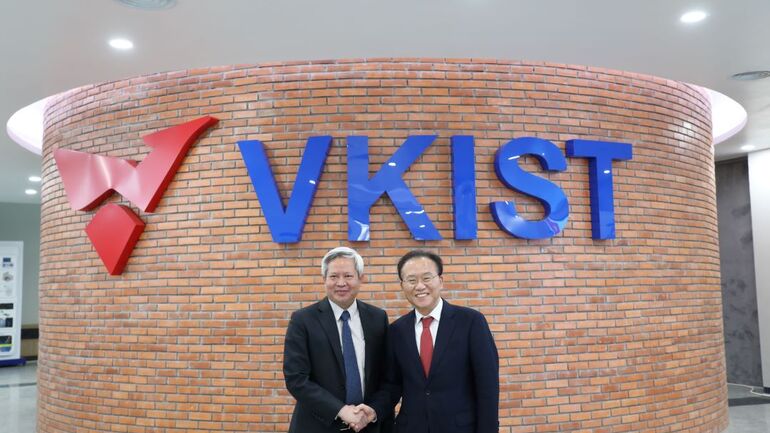 VKIST đón Đoàn đại biểu Ủy ban Đối ngoại và Thống nhất Hàn Quốc dịp đầu Xuân Quý Mão 2023