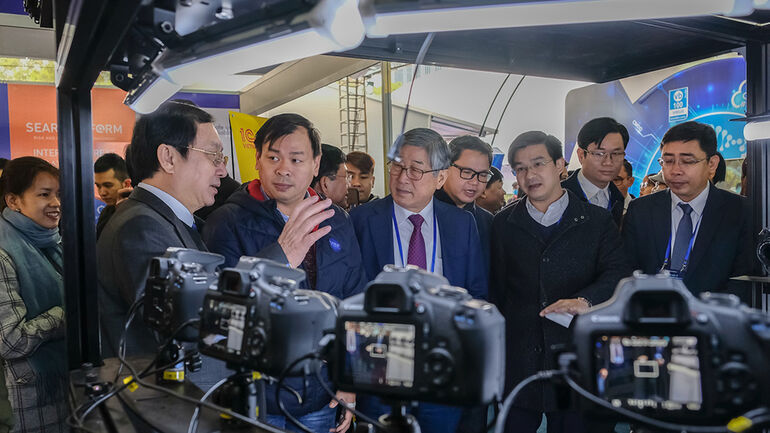 Viện Khoa học và Công nghệ Việt Nam - Hàn Quốc tham dự “Triển lãm quốc tế đổi mới sáng tạo Việt Nam 2021”