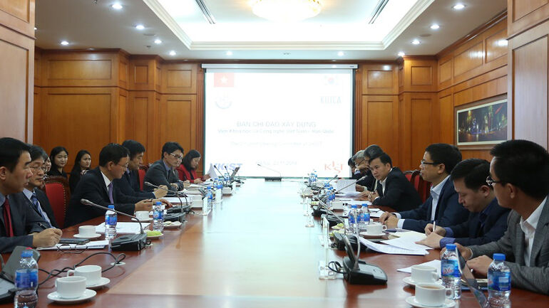 Nghiên cứu thí điểm chung để kết hợp với chương trình đào tạo cho các cán bộ nghiên cứu của VKIST