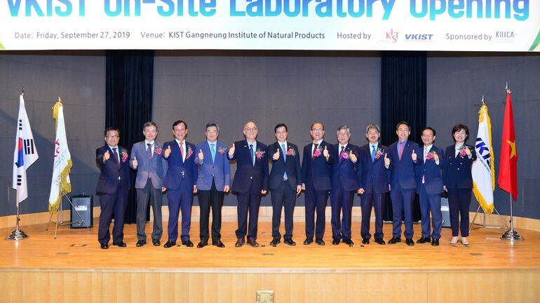 VKIST On-Site Laboratory Opening in Korea