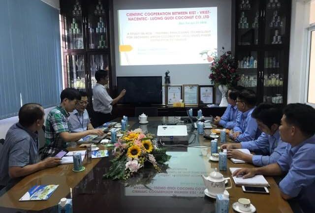 Tìm hướng phát triển các sản phẩm từ dầu dừa