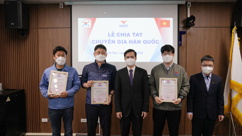 VKIST tổ chức Lễ chia tay chuyên gia Hàn Quốc
