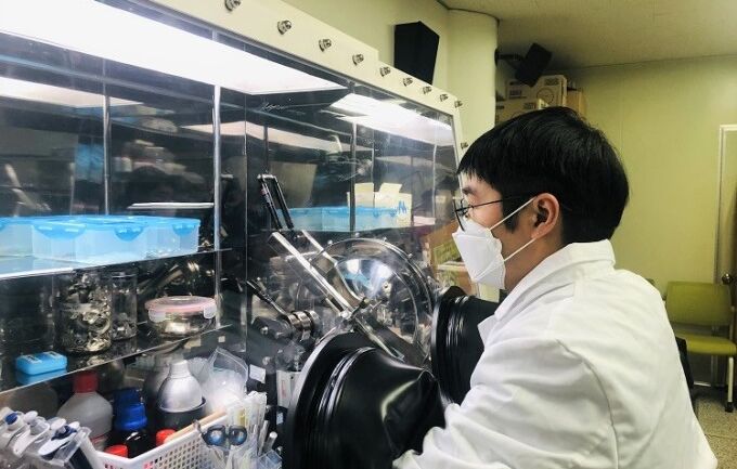 Cảm biến sinh học phát hiện virus trong hàu biển
