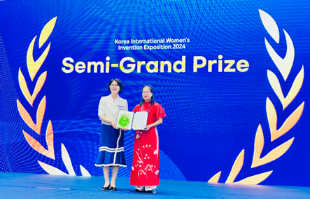 Một nhà khoa học nữ Viện VKIST ghi dấu ấn tại Triển lãm Quốc tế về Sáng chế của phụ nữ (KIWIE 2024) - Hàn Quốc