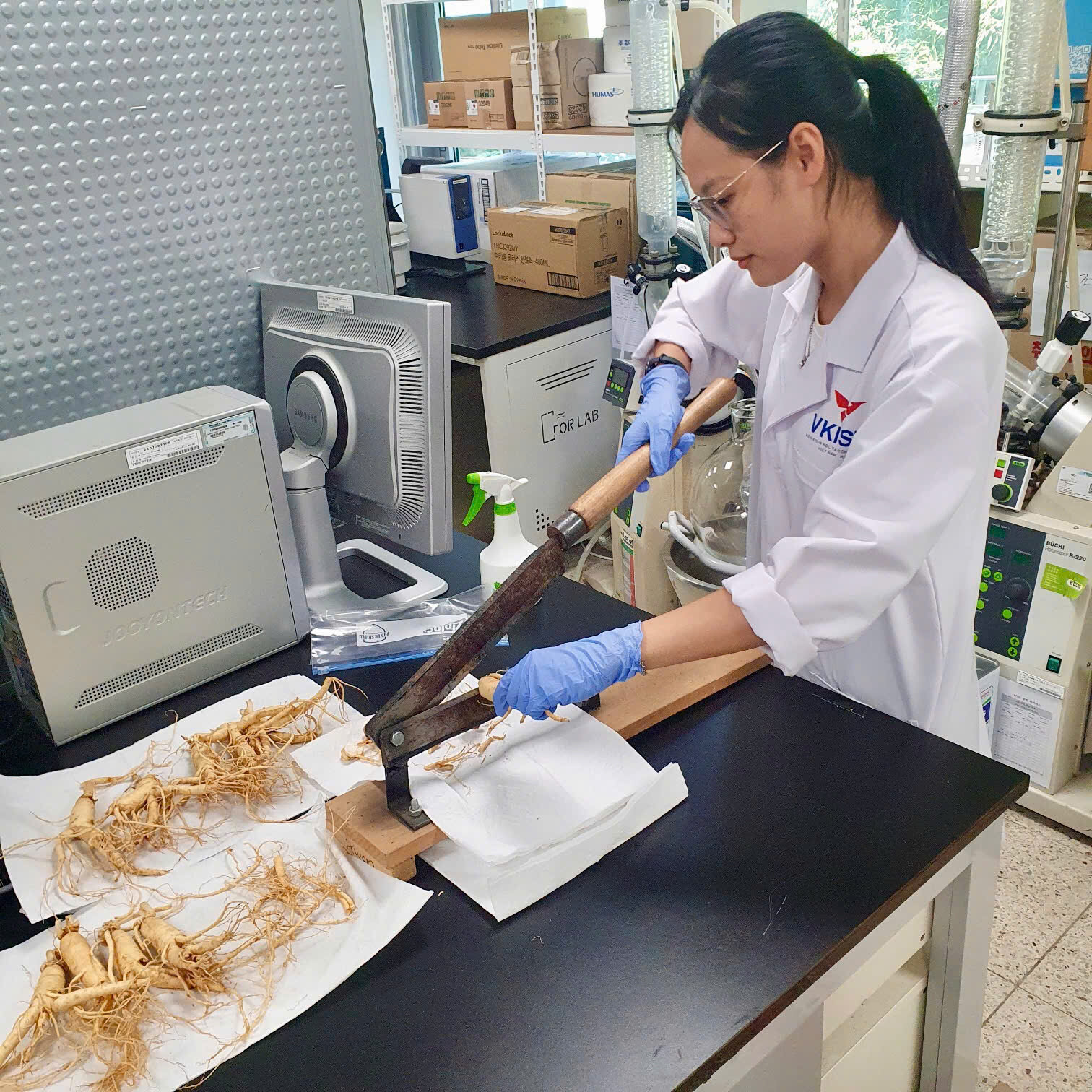 z7649496947603_121bd5af27bb0680dd0a6cdbb2aeaf07